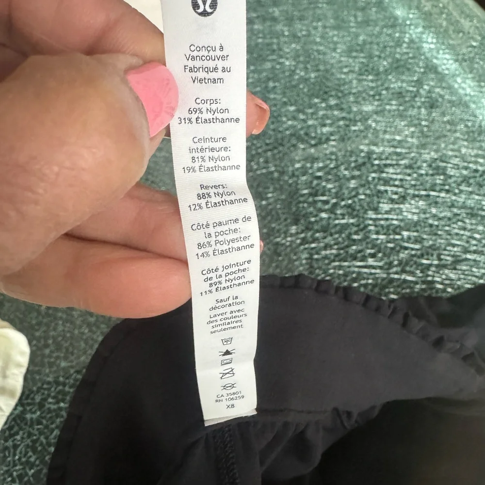 lululemon athletica lightweight black
